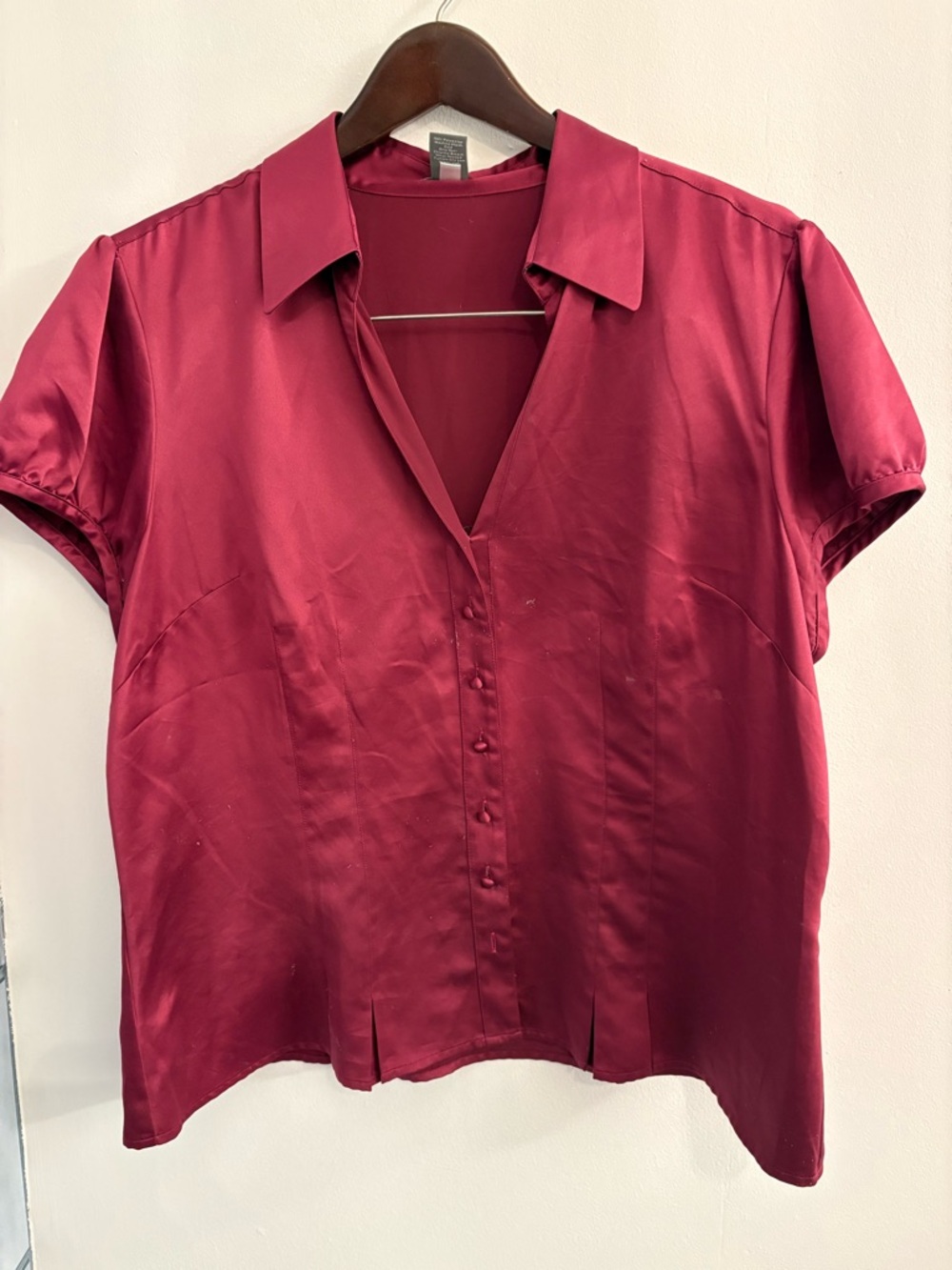 Ann Taylor Short-Sleeve Satin Button Blouse - Berry
